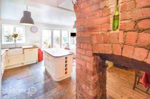 Photo 8- click for photo gallery